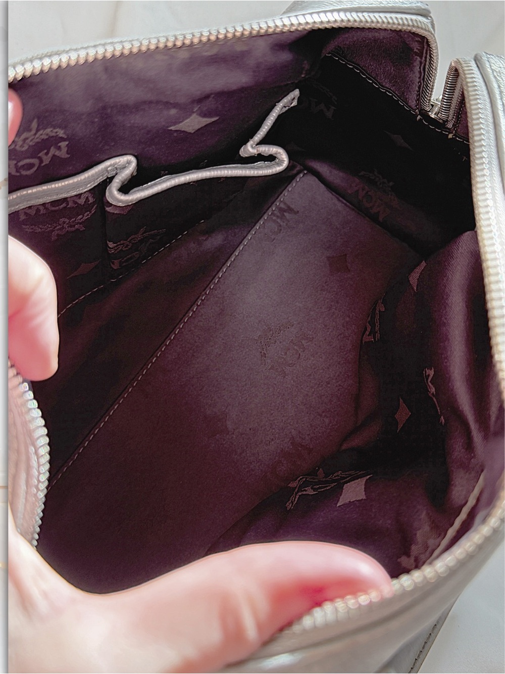 MCM München Metallic Silver Saffiano Leather Boston Bag - Picture 14 of 17